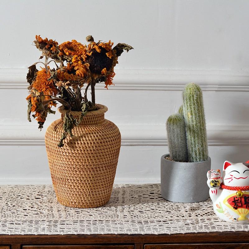 How To Come Up With Mind Blowing Vase Decoration Ideas?