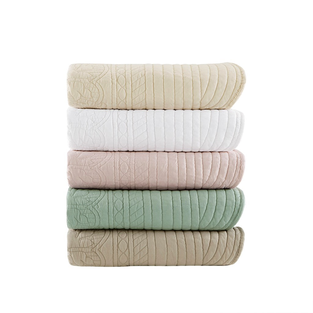 Tuscany Oversized Quilted Throw Blanket Scalloped Edges Elegant Textured Design