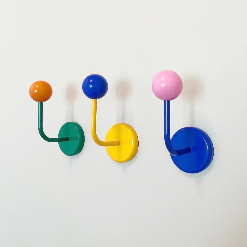 Metal Eames Dot Hook Magnet