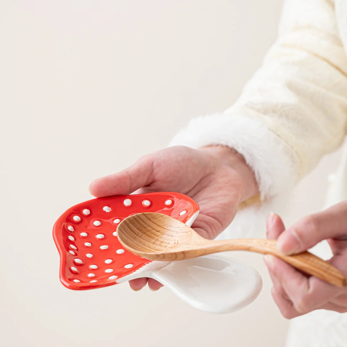 Toadstool Ceramic Spoon Rest