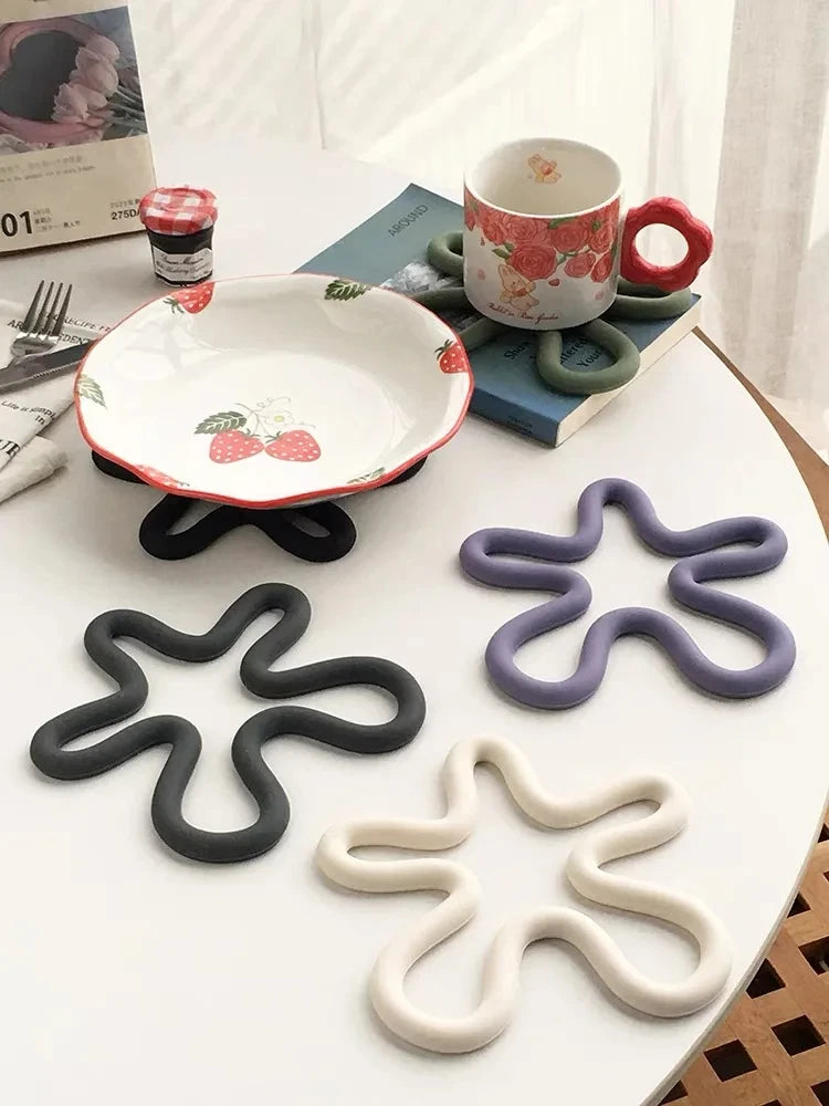 wave silicone heat resistant coaster non-slip pot holder modern kitchen mat
