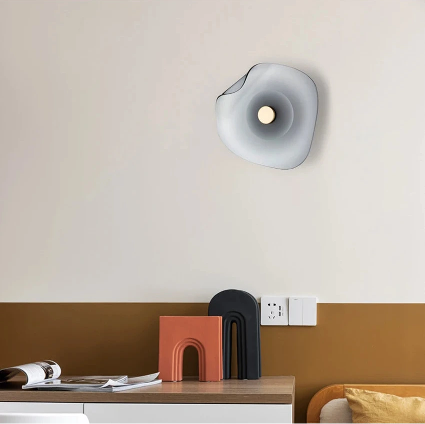 Halo Shade Sconce Japanese Retro Irregular Shape Glass Wall Lights Modern Nordic Bedroom Living Room Board Wall Lamp Entrance Lighting Home Decor LED