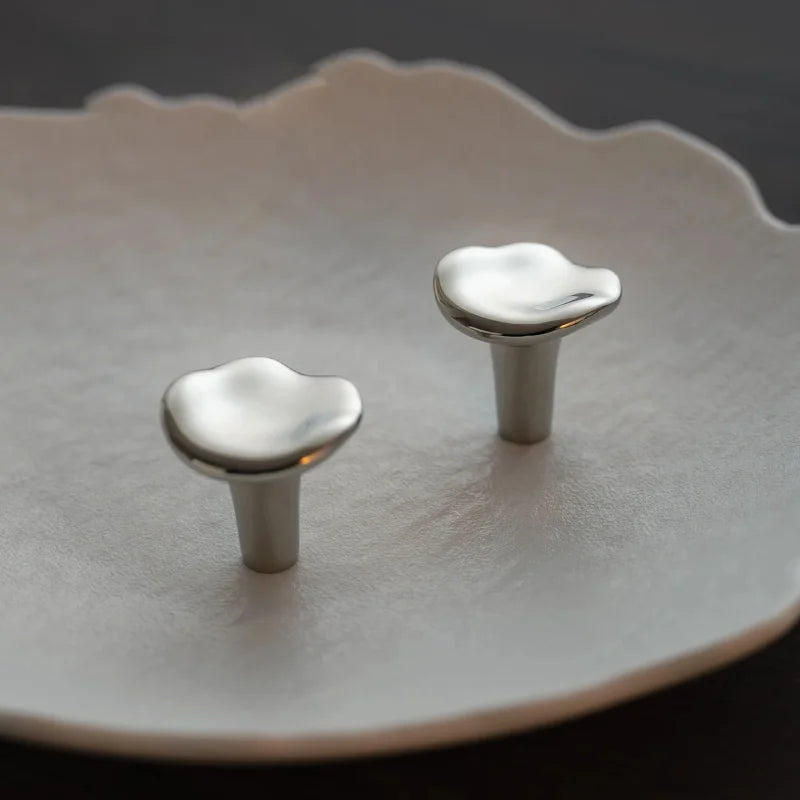 Chanterelle Brass Cabinet Knob