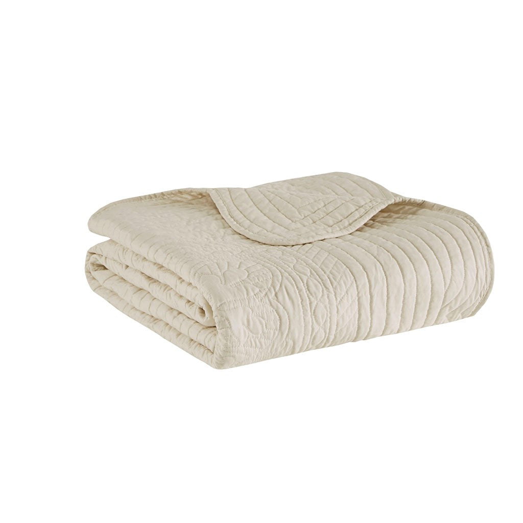 Tuscany Oversized Quilted Throw Blanket Scalloped Edges Elegant Textured Design