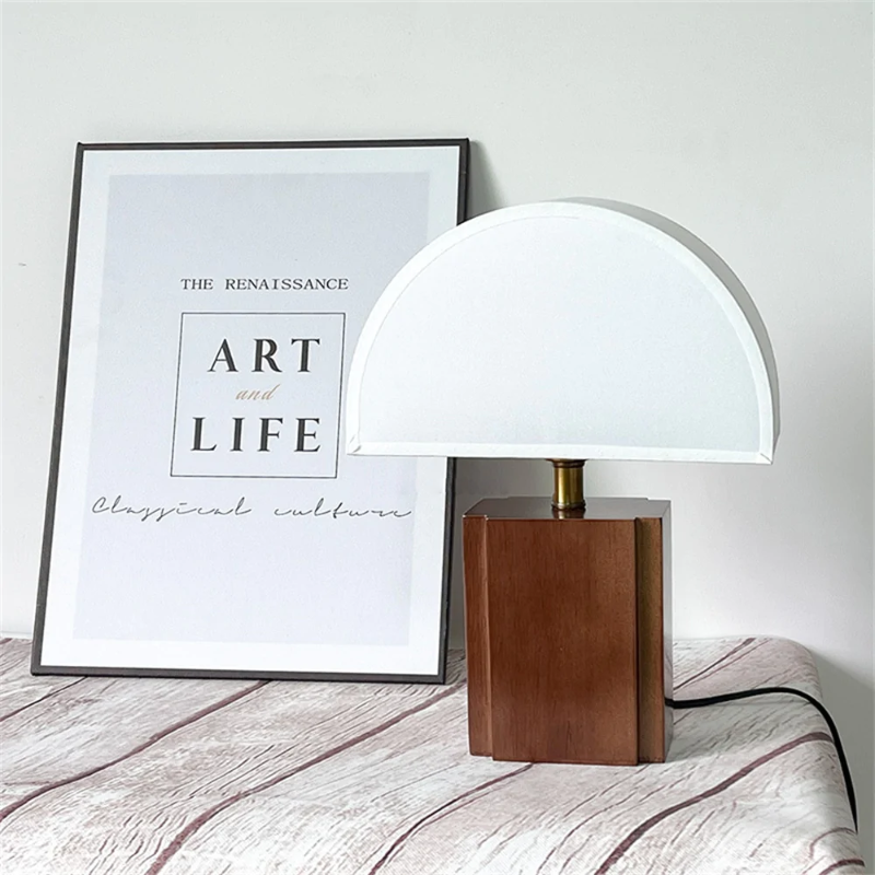 Lampe de table en bois Wagner